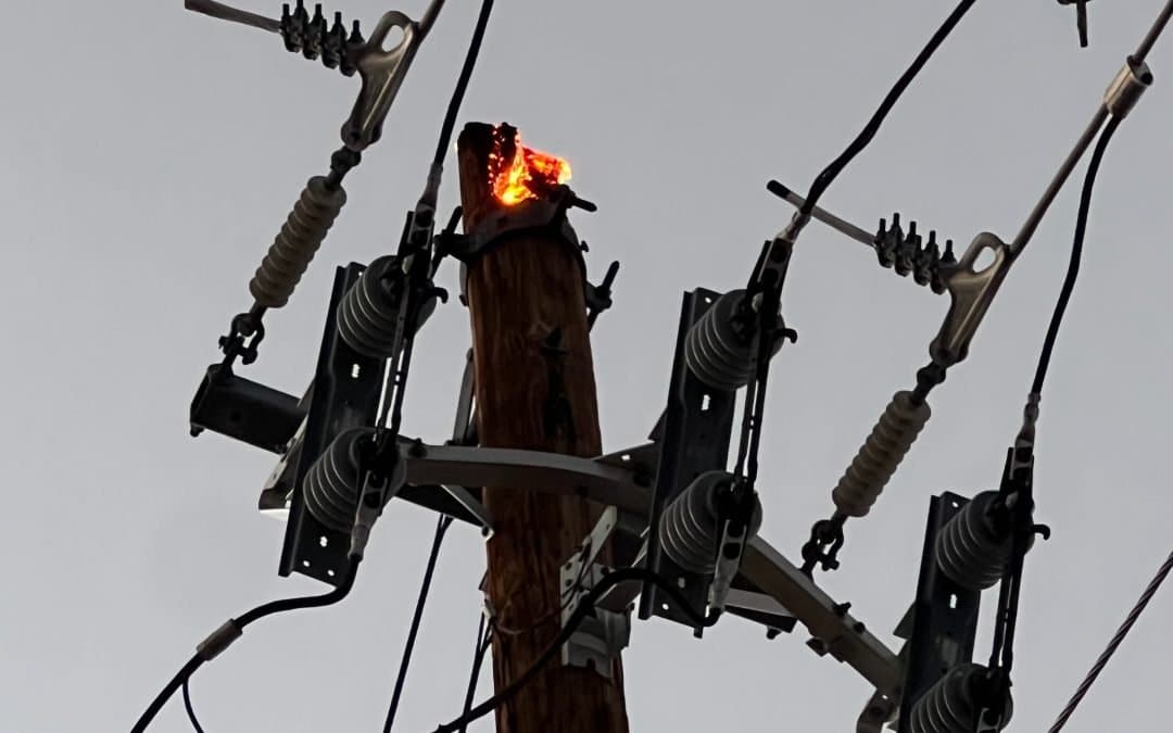 LIGHTNING STRIKES CAUSE MULTIPLE MEC OUTAGES